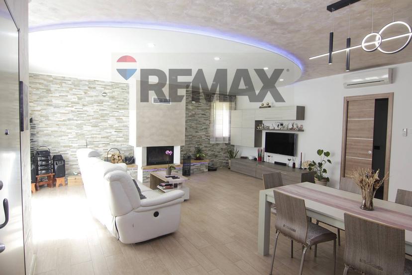 Villa in Via Pradaccio 44, Cadegliano-Viconago — foto 5 di 5