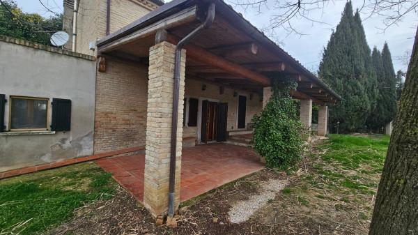 Casa colonica in Strada Nazionale Flaminia 124e, Fano — foto 5 di 5