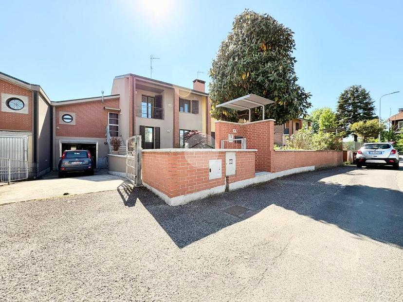 Casa indipendente in Via Ugo Fornasari 11, Castelvetro Piacentino — foto 5 di 5