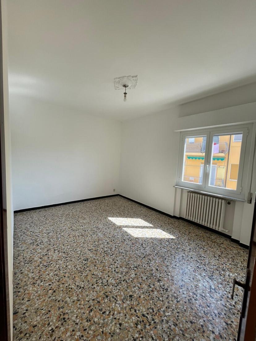 Quadrilocale in Via Artallo, Imperia