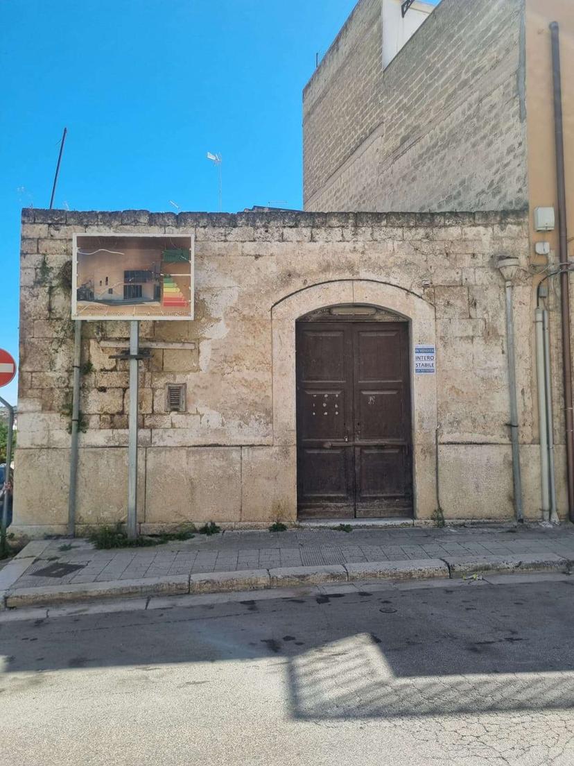 Casa indipendente, Canosa di Puglia — foto 2 di 5