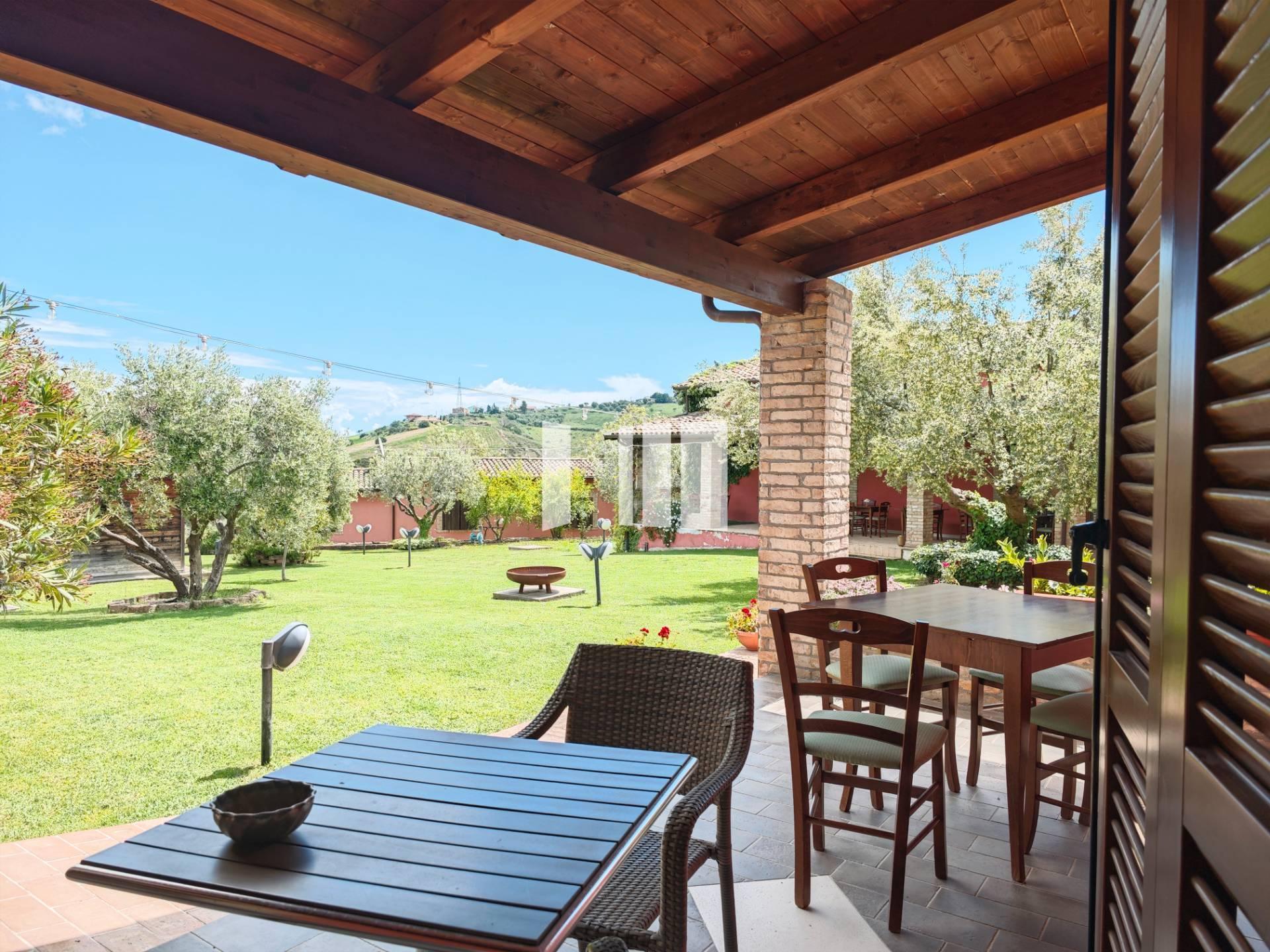 Villa in Località Volpe 7, Roseto degli Abruzzi