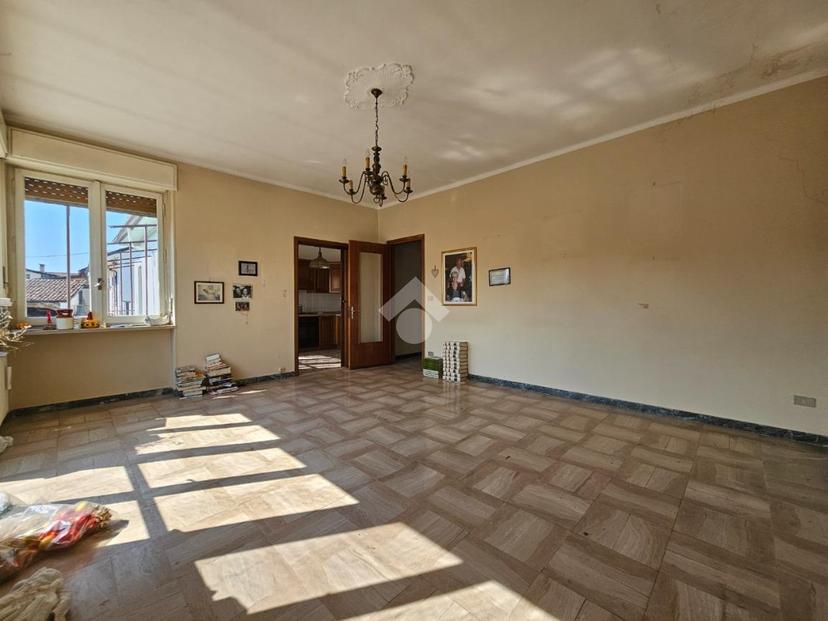 Casa indipendente in Corso Acqui 102, Nizza Monferrato