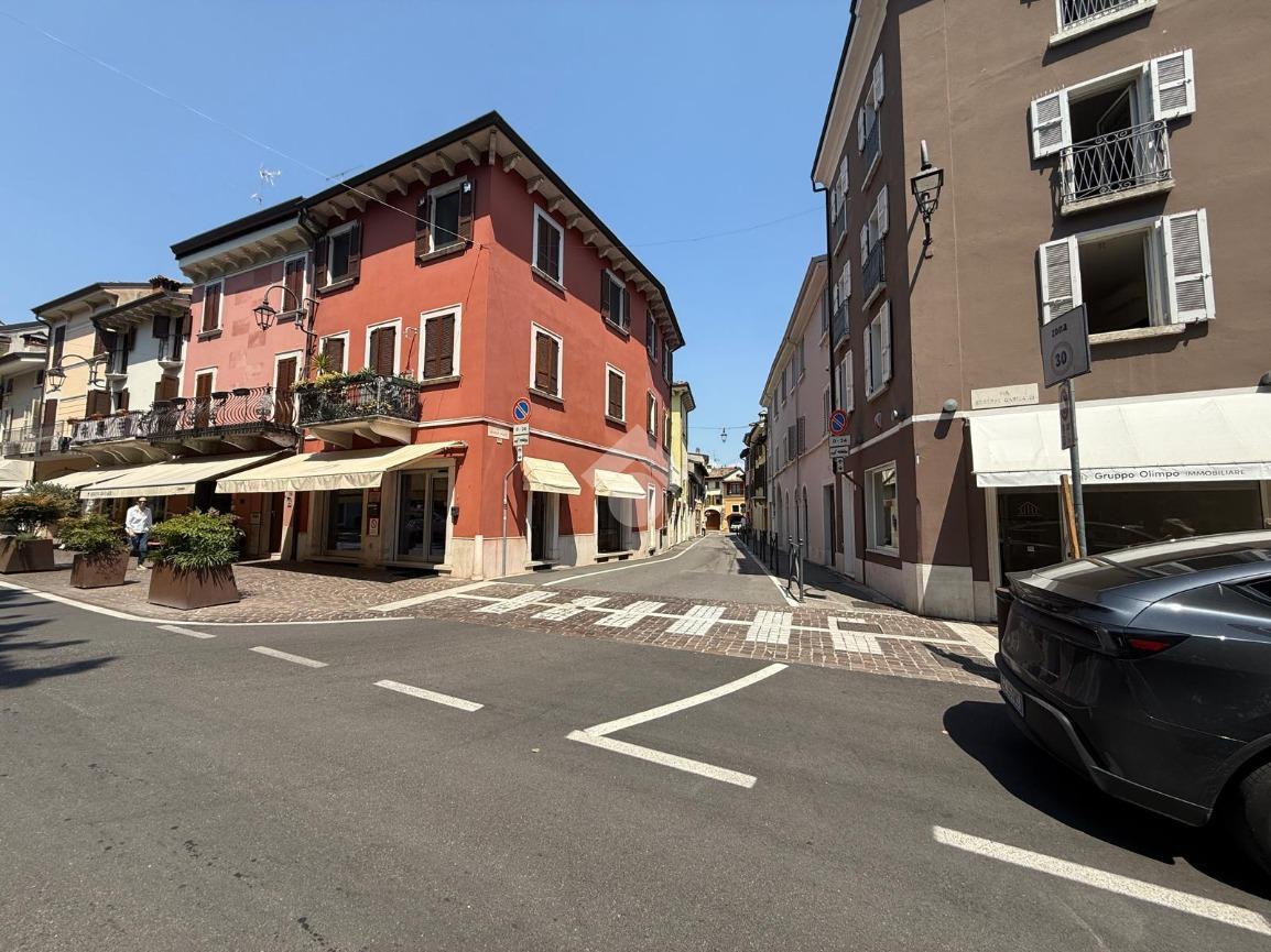 Bilocale, Desenzano del Garda