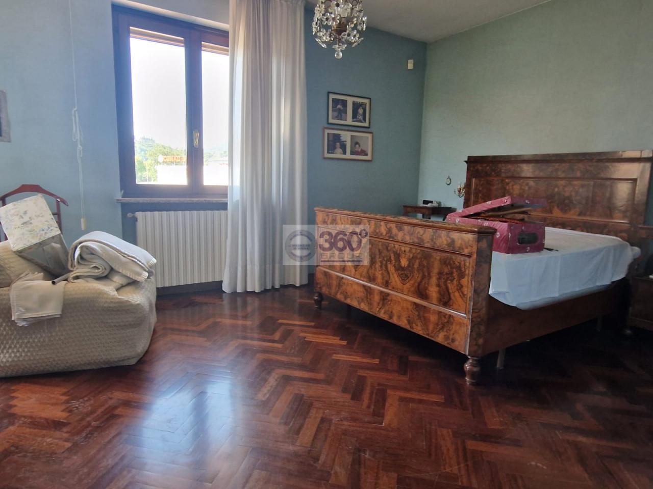 Villa in Viale Italia, Gussago