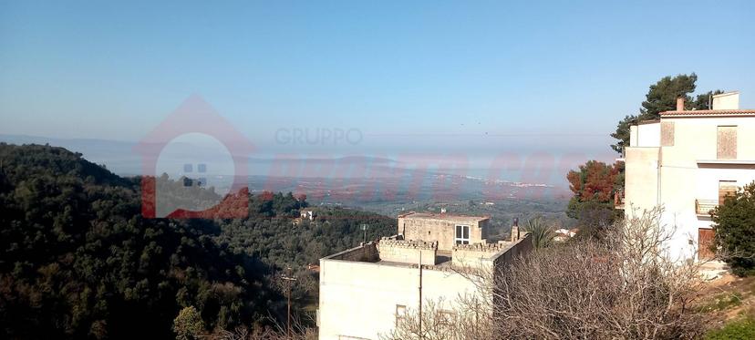 Trilocale in Via Sotto Lemura 84, Ischitella — foto 3 di 5
