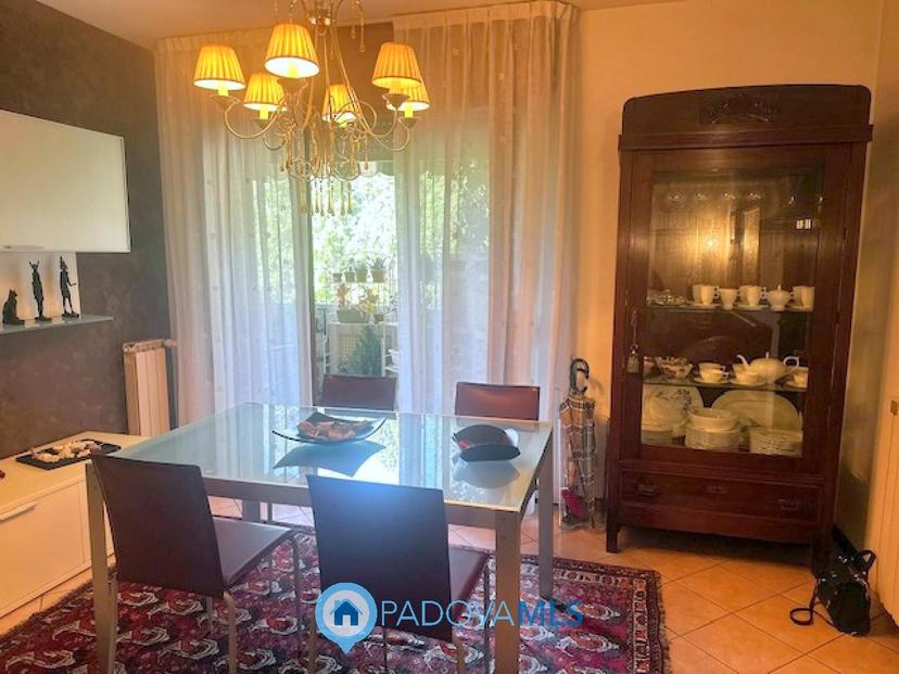 Quadrilocale in Via Vivaldi, Cadoneghe — foto 3 di 5