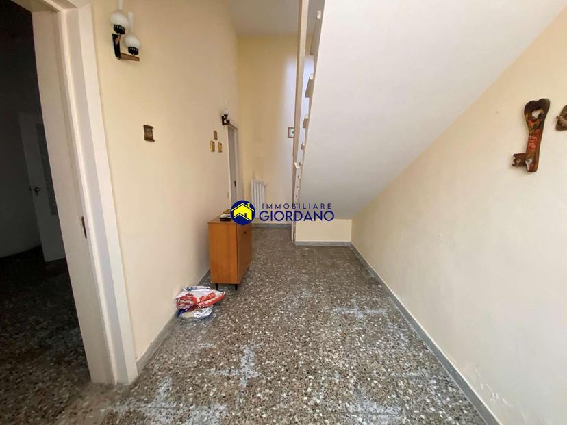 Casa indipendente in Via Enrico Toti 25-27, Squinzano — foto 2 di 5