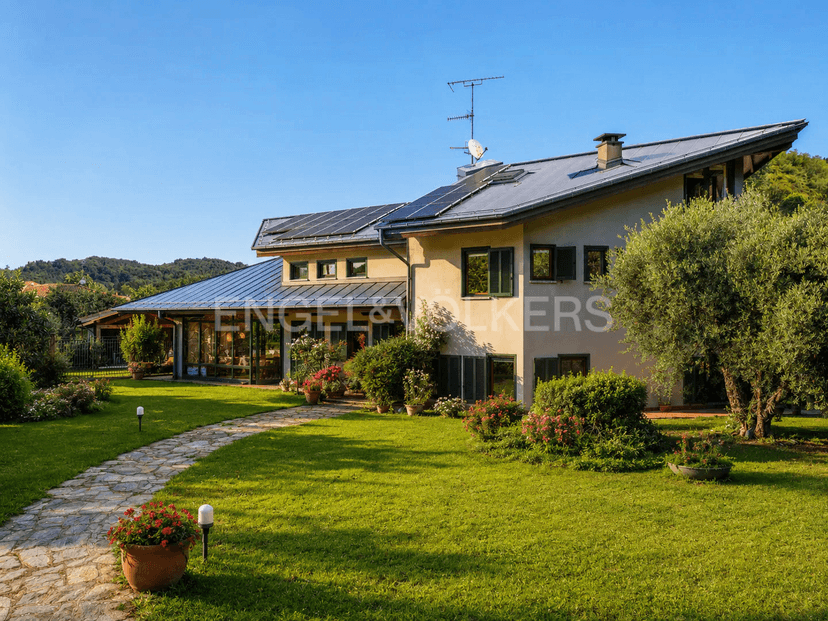 Villa in Via Lungo Agogna 10, Briga Novarese — foto 2 di 5