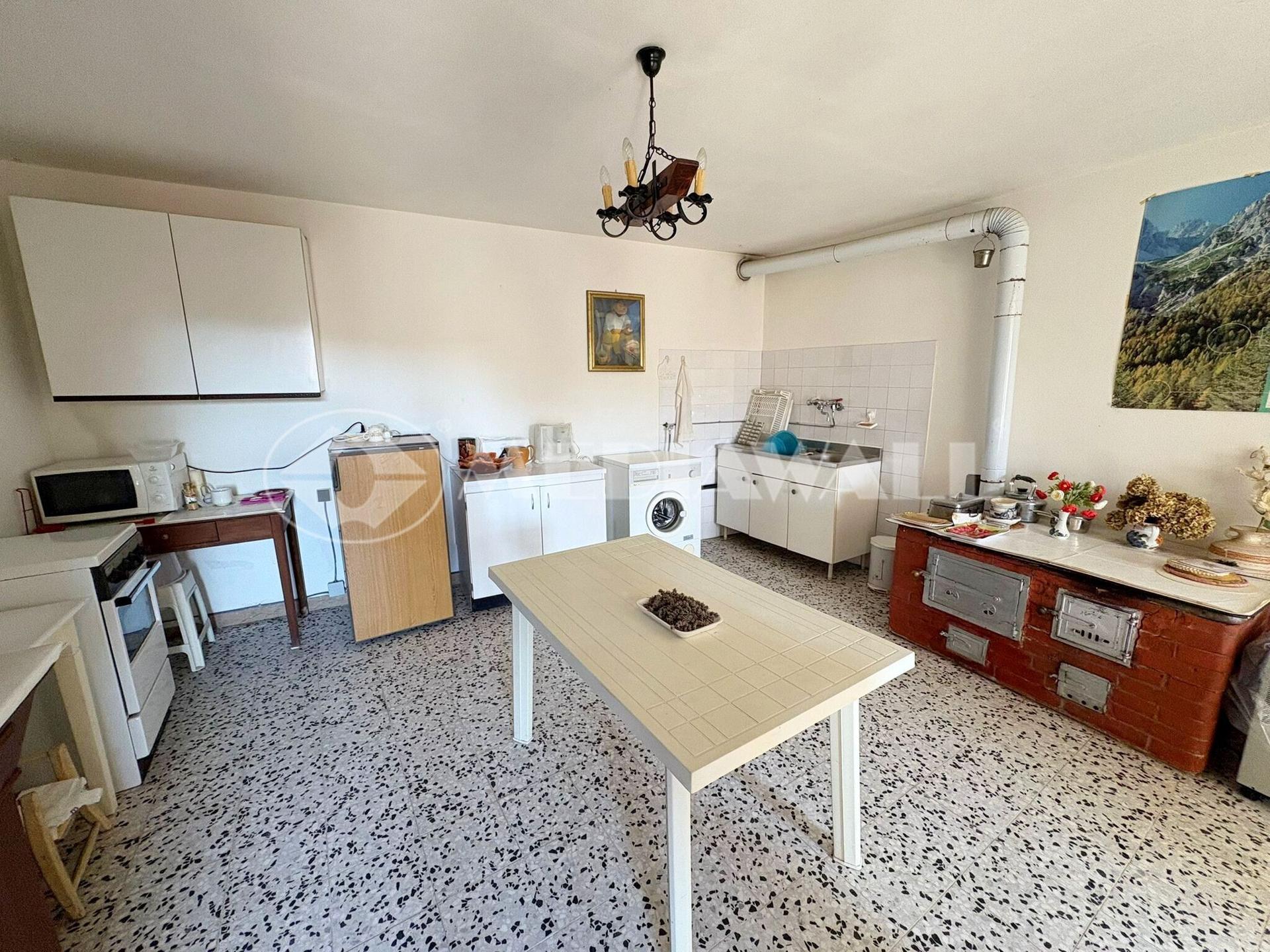 Casa indipendente, Frisanco