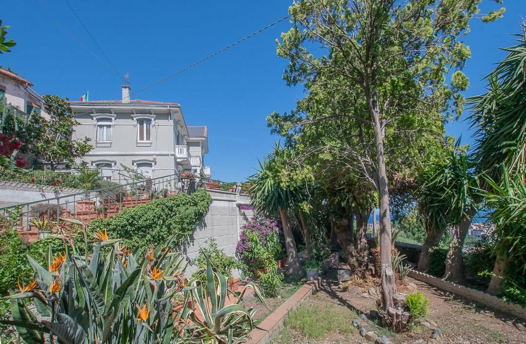 Villa in Via Fontanassa, Savona