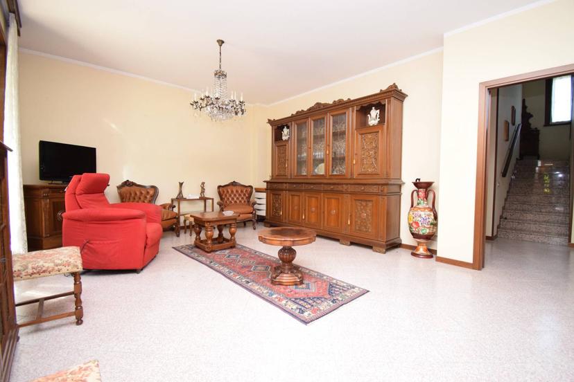 Casa indipendente in Via Salvo d'Acquisto 77, Salsomaggiore Terme — foto 3 di 5