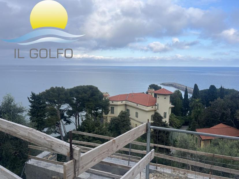 Villa bifamiliare in Viale Torino 148, Diano Marina — foto 2 di 5