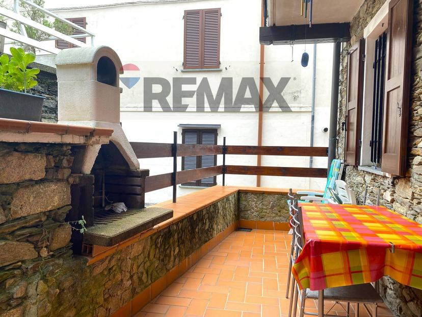 Casa indipendente in Via Cav. Giovanni Rossi, Stresa — foto 5 di 5