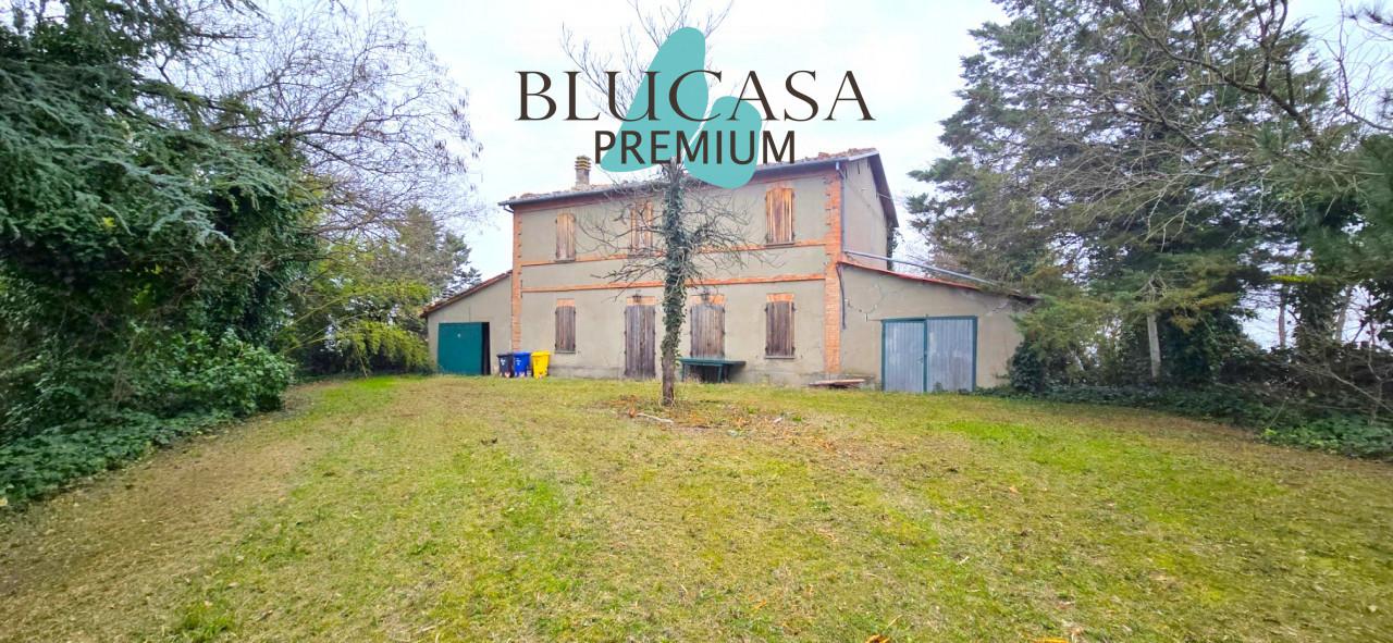 Casa indipendente in Via della Collina, Meldola