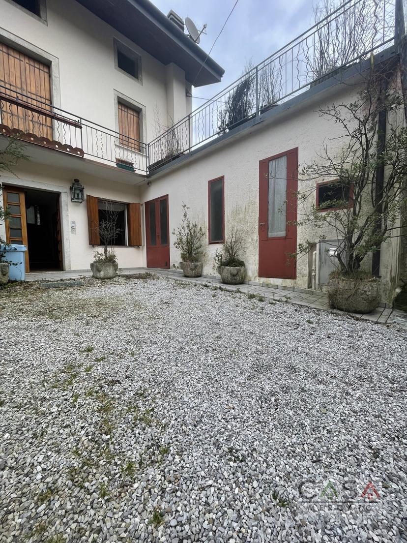 Villa a schiera in Piazza della Vittoria, Meduno — foto 4 di 5
