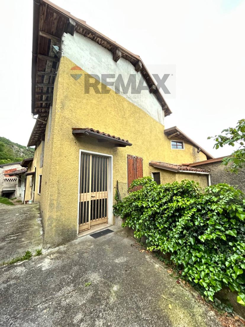 Trilocale in Via Moglia 9, Vobarno — foto 2 di 5