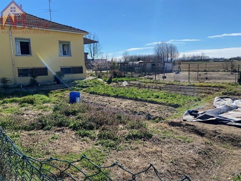 Villa in Via Mazzini 8, Gambolò — foto 2 di 5