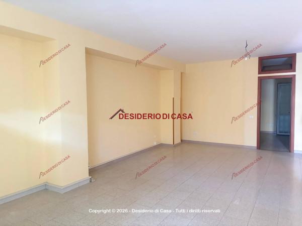 Appartamento in Largo Vittorio Emanuele Orlando 6/a, Campofelice di Roccella — foto 3 di 5