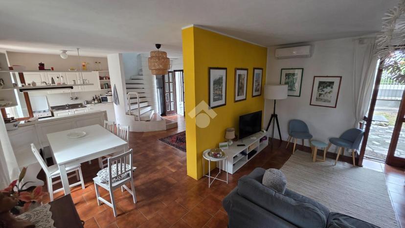 Casa indipendente in Via del Garda 107, Valeggio sul Mincio — foto 5 di 5