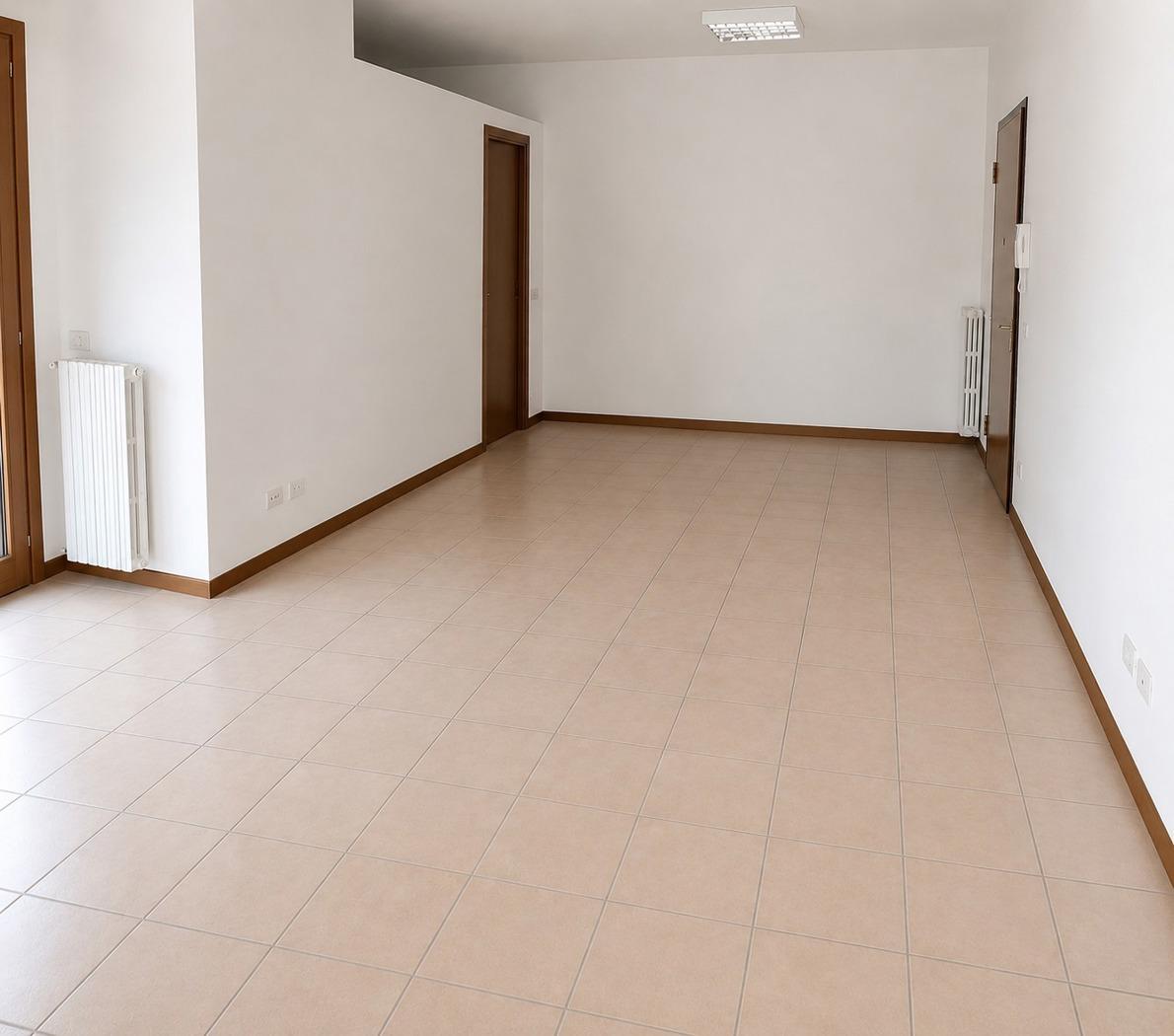 Quadrilocale in Piazzetta G. Carducci 01, Legnago