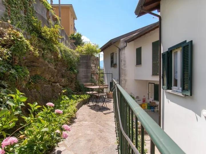 Quadrilocale in Via , Bellano