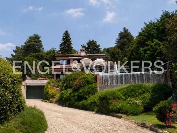 Villa in Via del Pozzo 6, Besozzo — foto 2 di 5