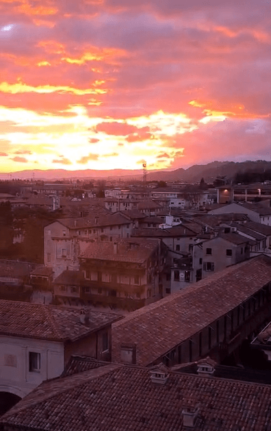 Attico in Piazza Giuseppe Garibaldi, Bassano del Grappa — foto 2 di 5
