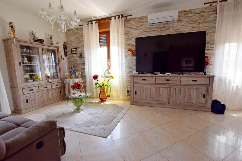 Trilocale in Via Langhe 50, Mondovì