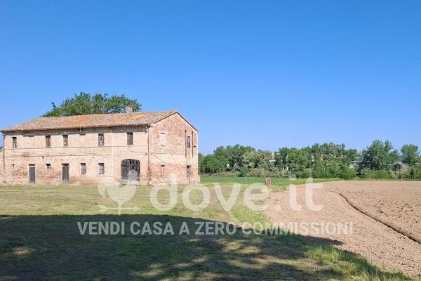 Rustico in Strada Lago di Lesina, Snc, Pesaro — foto 4 di 5