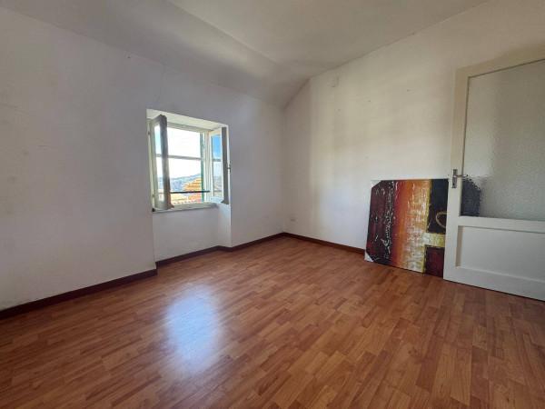 Villa bifamiliare in Via Donato Donatelli 14, Stella — foto 3 di 5