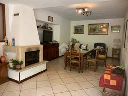 Casa indipendente in Via Martinelli, Adrara San Rocco