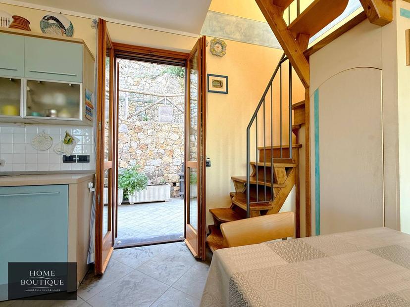 Villa in Via Immacolata Sn, Andora — foto 4 di 5