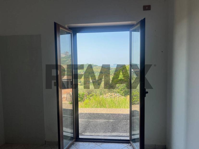 Villa, Spigno Saturnia — foto 3 di 5