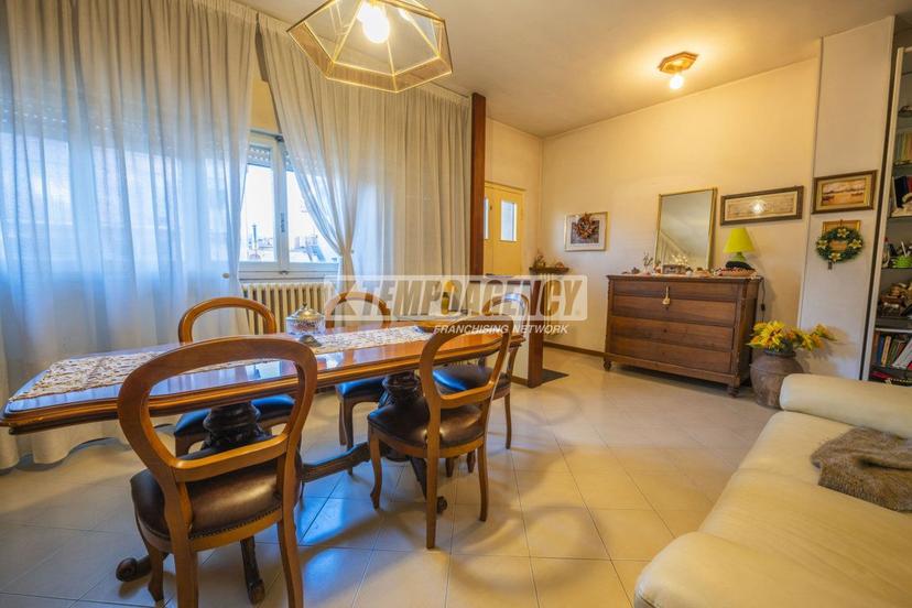Casa indipendente in Viale Niccolai, Corridonia — foto 4 di 5