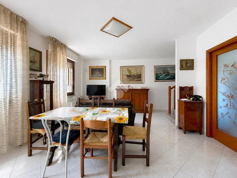 Villa a schiera in Via Don Luigi Sturzo 1, Collesalvetti
