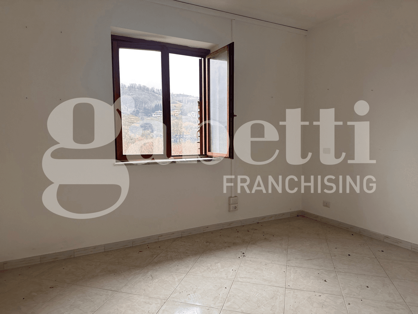 Casa indipendente in Viale Italia , Avellino