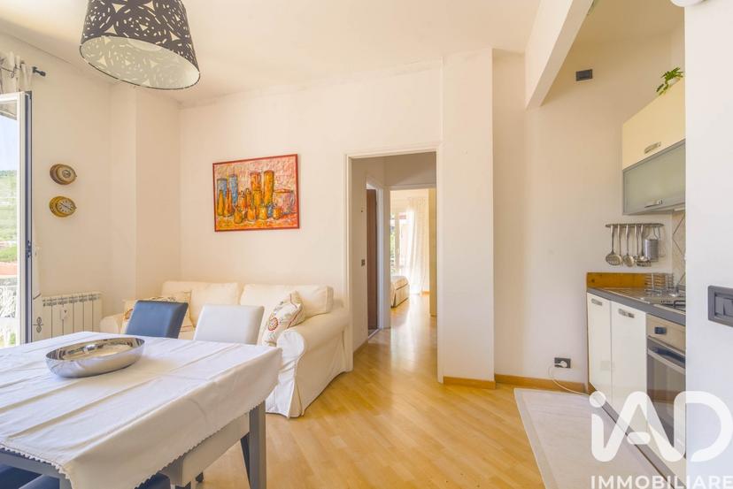 Bilocale in Via Vittorio Emanuele II 11, Toirano — foto 4 di 5