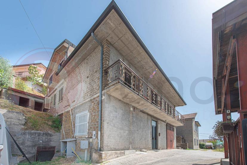 Appartamento in Via Ettore Notargiacomo 12, Santopadre — foto 3 di 5
