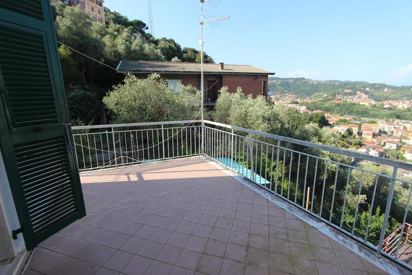Porzione di casa, La Spezia