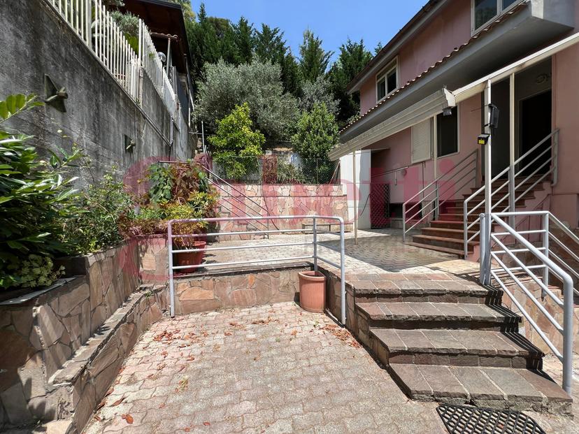 Villa a schiera in Via Tre Senete Snc, Castelvenere — foto 4 di 5