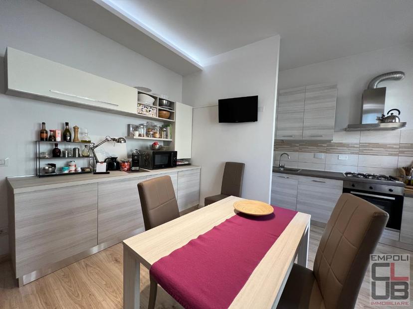 Trilocale in a Giovanni Amendola 37, Empoli — foto 4 di 5