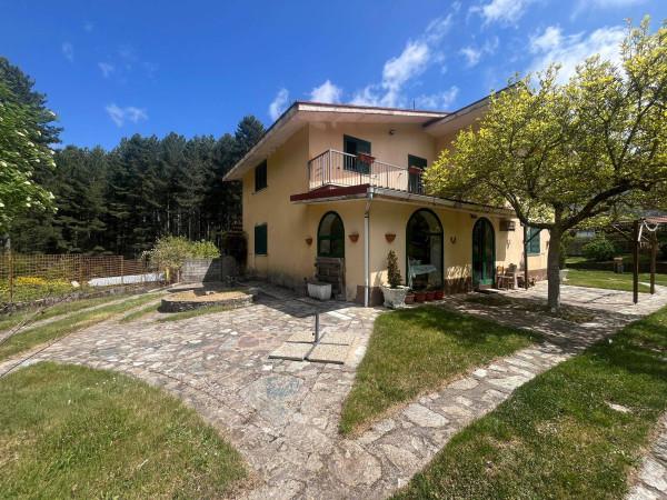 Villa in Località Ruggiolino, Taverna — foto 2 di 5