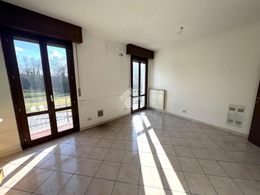 Bilocale in Viale Como 25, Malnate — foto 4 di 5