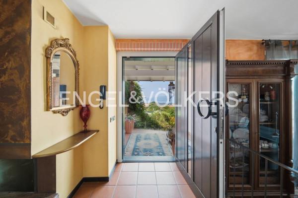 Villa in Via del Pozzo 6, Besozzo