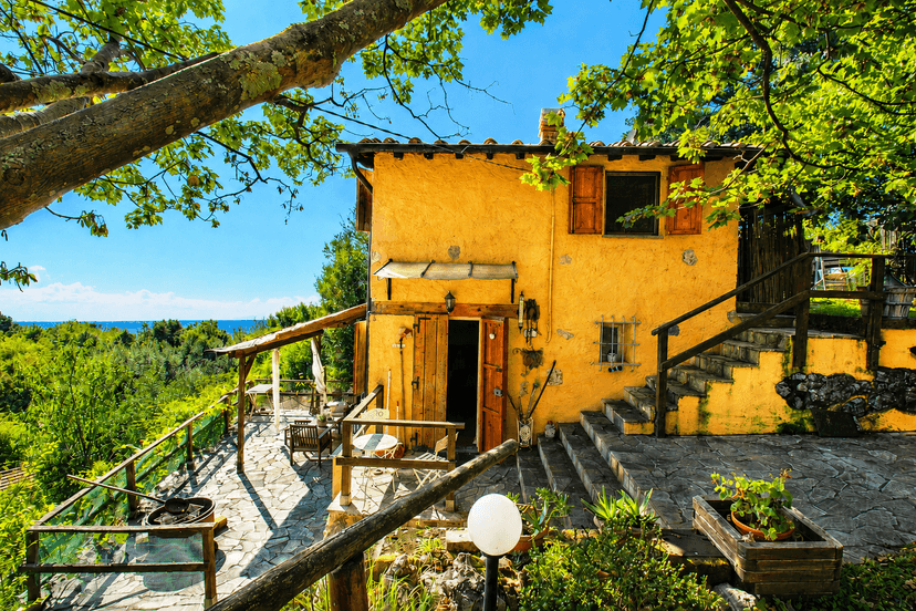 Rustico in Via Monticolegno, Pietrasanta — foto 2 di 5