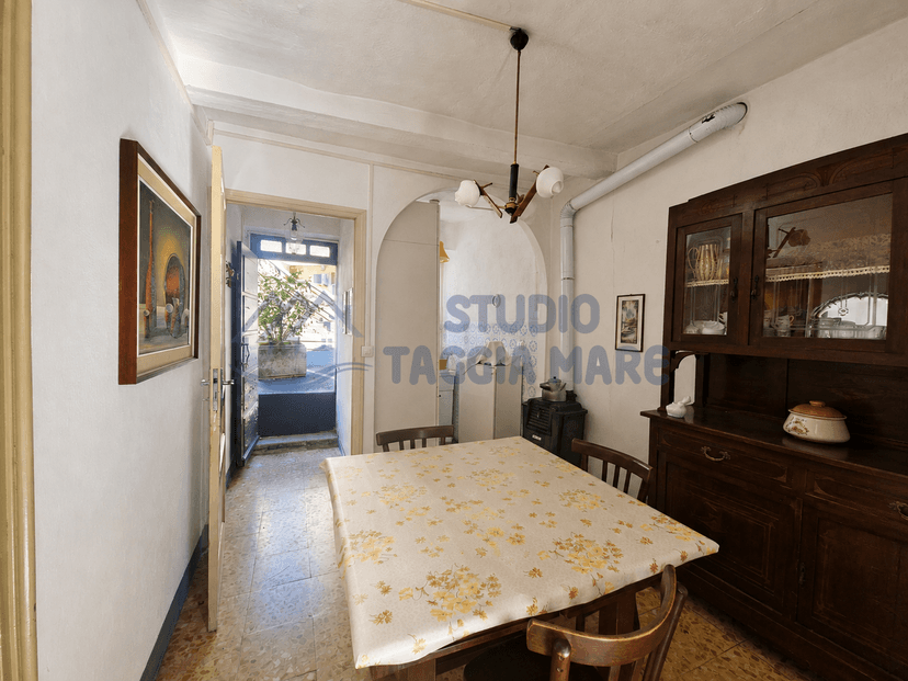 Quadrilocale in Piazza Garibaldi 13, Montalto Carpasio — foto 5 di 5