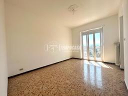 Trilocale in Via Trento 38/B, Volpiano