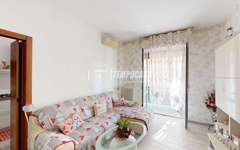 Bilocale in Via Alessandro Manzoni 97, Paullo — foto 2 di 5