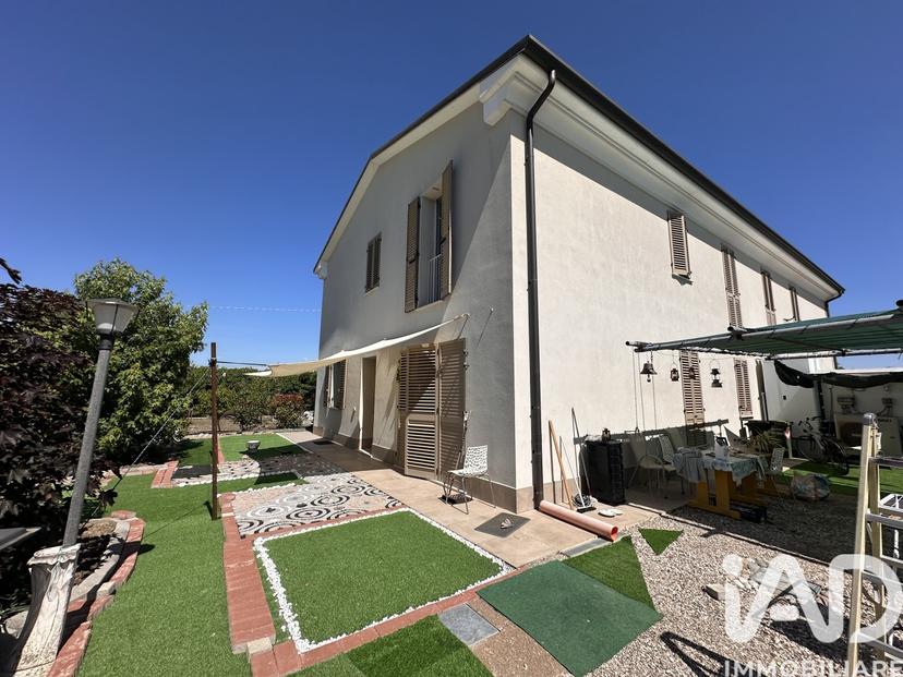Villa in Via Via Santa Liberata, Medolla — foto 2 di 5